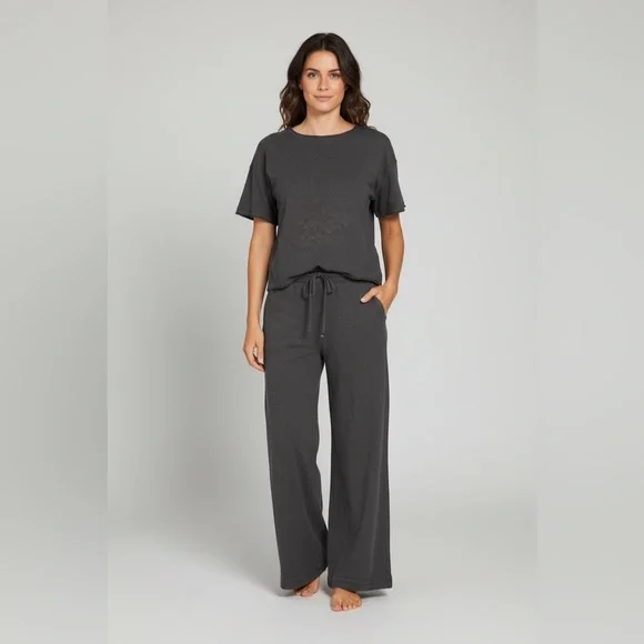 Zenana Washed Black Relaxed Slub Short Sleeve Top and Pants Set - Picture 1 of 3